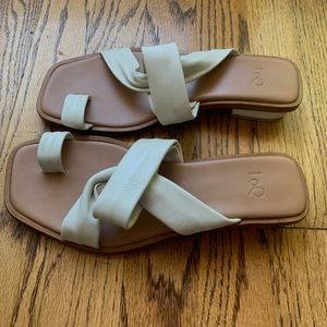 Unworn Loq mini heel sandals